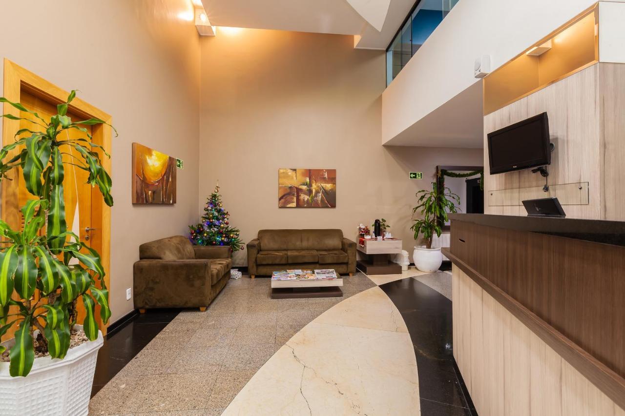 Tri Hotel & Flat Caxias カシアス・ド・スル エクステリア 写真